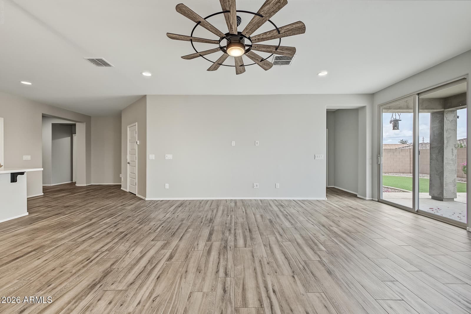2722 E Cherry Hill Drive, Gilbert, AZ 85298 — photo 5 of 43