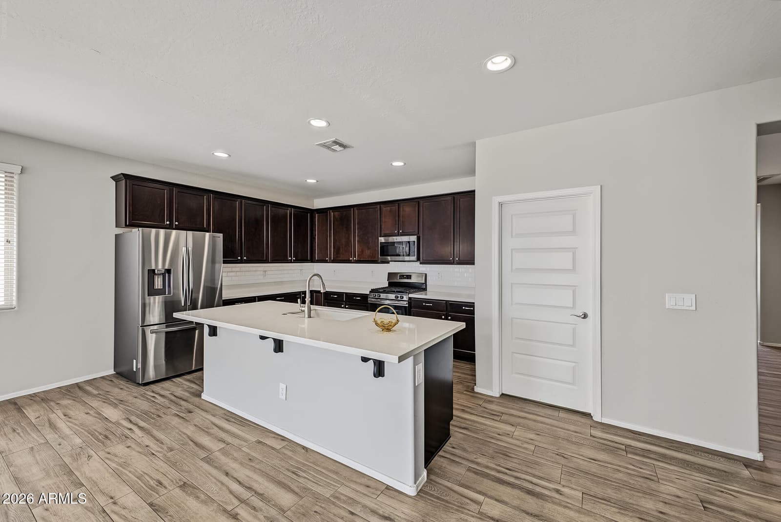 2722 E Cherry Hill Drive, Gilbert, AZ 85298 — photo 3 of 43