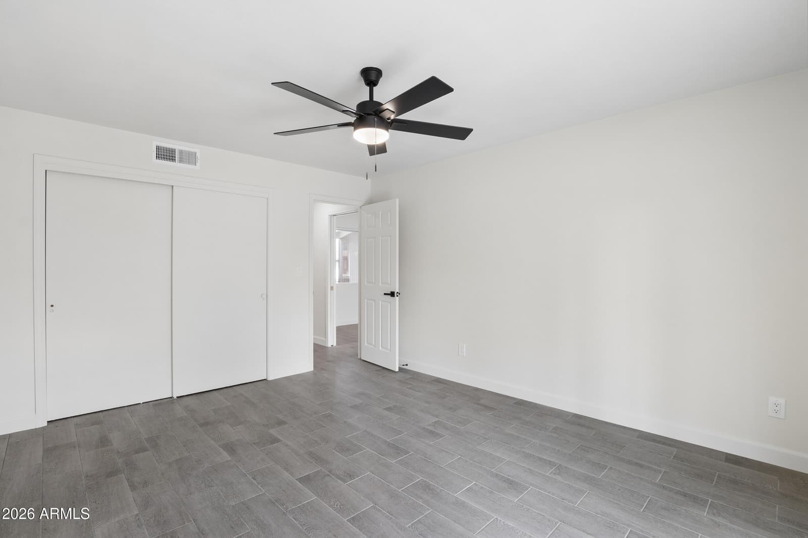 839 S Saranac Avenue, Mesa, AZ 85208 — photo 33 of 38