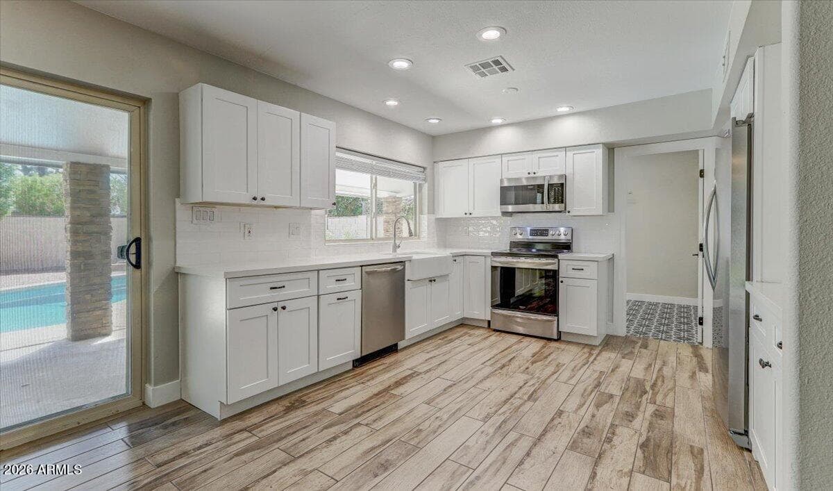 8637 E Camelback Road, Scottsdale, AZ 85251 — photo 19 of 44