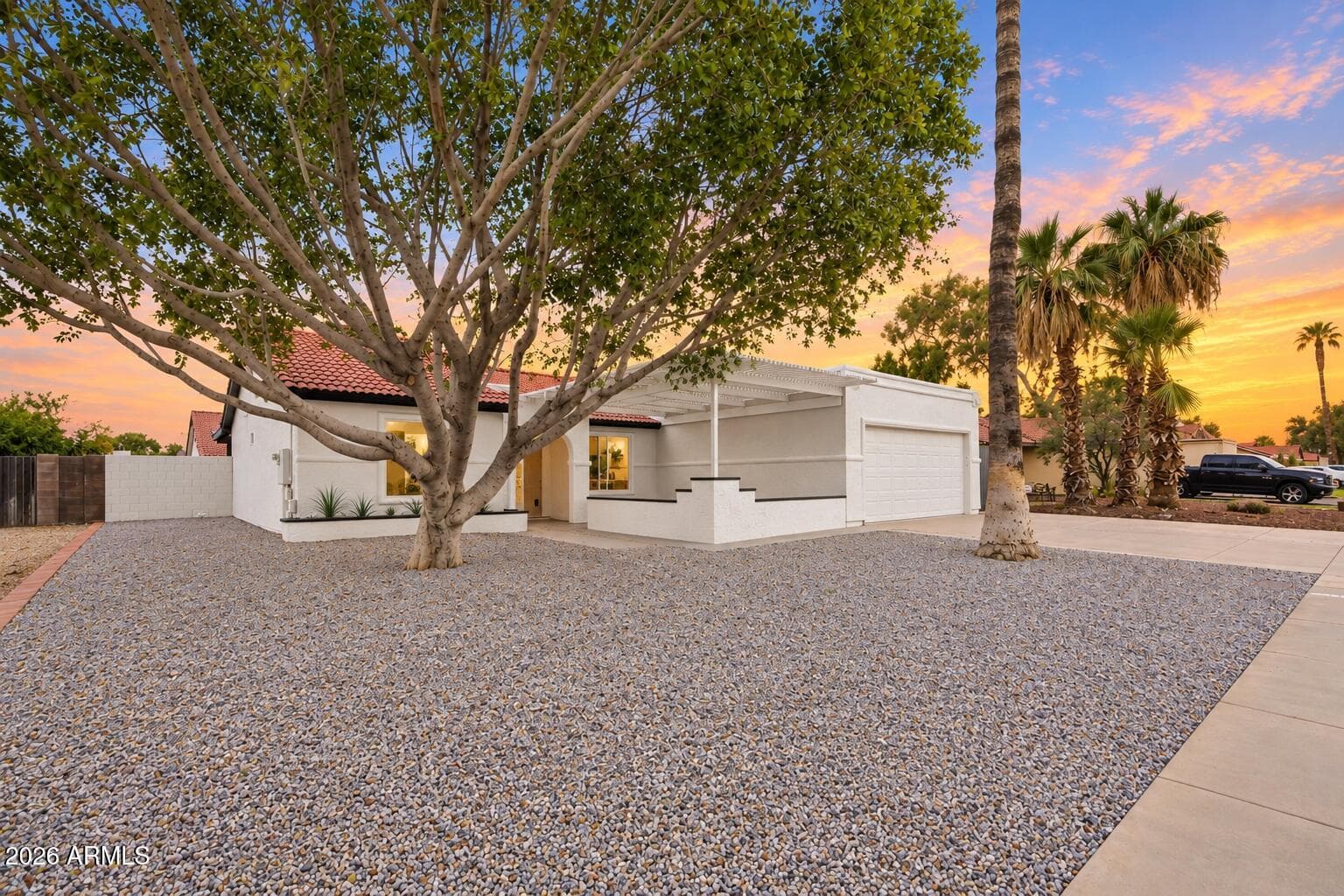 6401 W Ironwood Drive, Glendale, AZ 85302 — photo 2 of 26