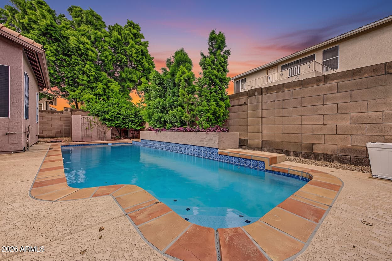 25705 N 68th Lane, Peoria, AZ 85383 — photo 2 of 40