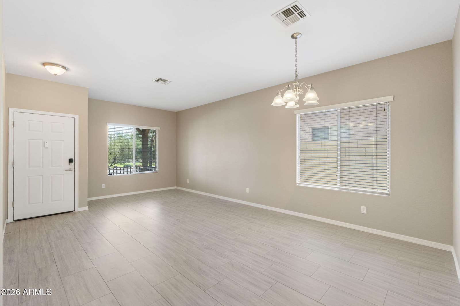 5218 W Buckskin Trail, Phoenix, AZ 85083 — photo 4 of 39