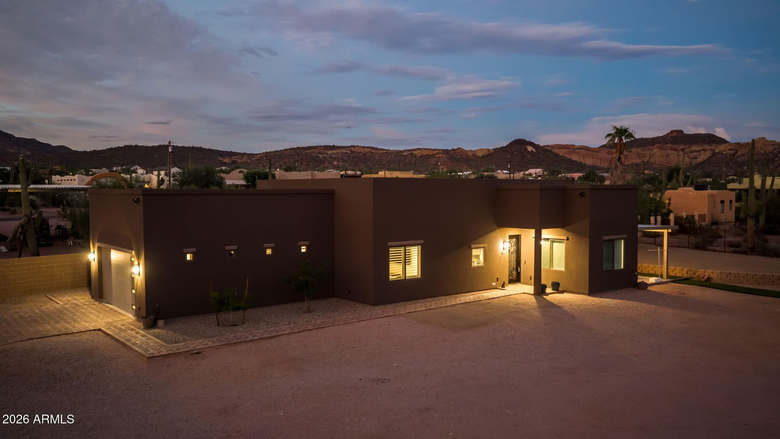 4921 N Wolverine Pass Road, Apache Junction, AZ 85119 — photo 10 of 72
