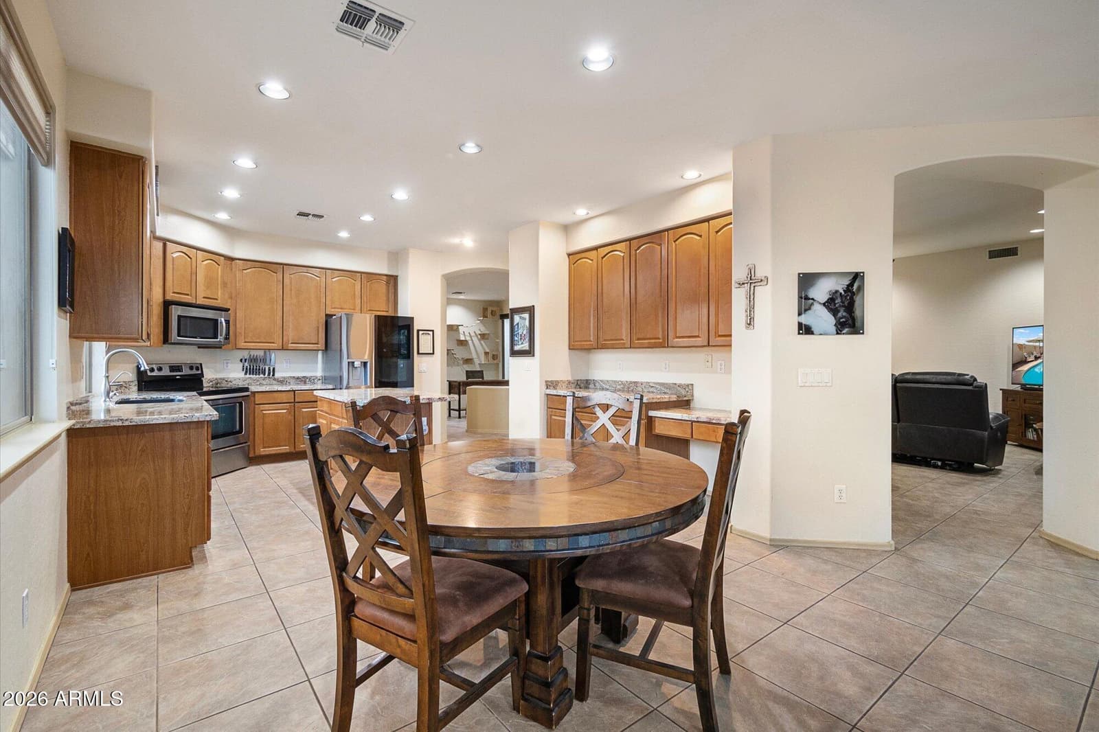 18426 W Western Star Boulevard, Goodyear, AZ 85338 — photo 11 of 25