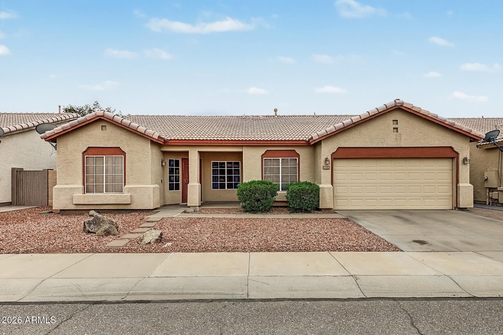 1723 E CONSTITUTION Drive, Chandler, AZ 85225