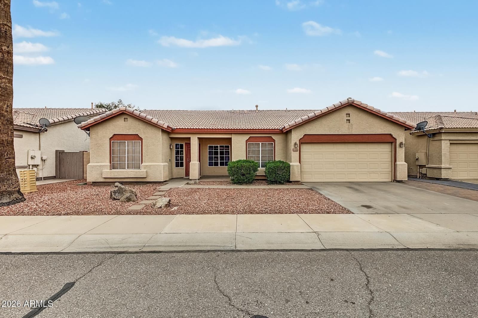 1723 E Constitution Drive, Chandler, AZ 85225 — photo 2 of 55