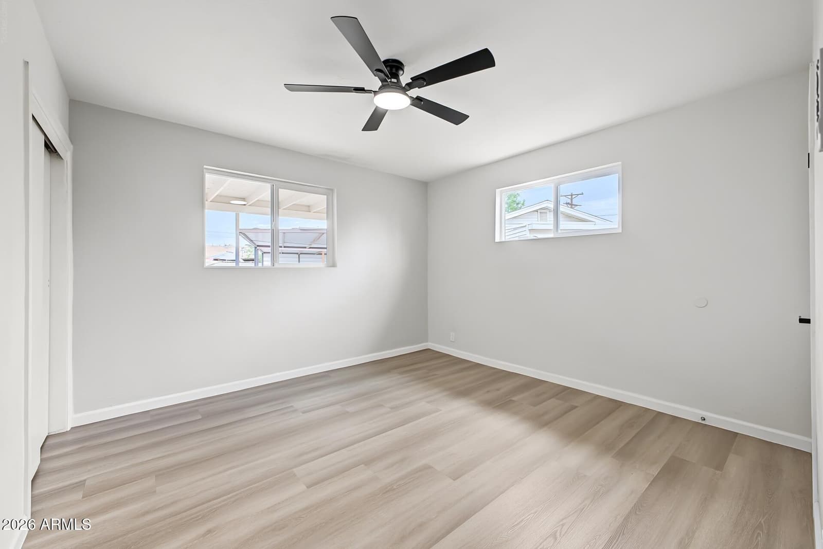4332 W Crittenden Lane, Phoenix, AZ 85031 — photo 11 of 21