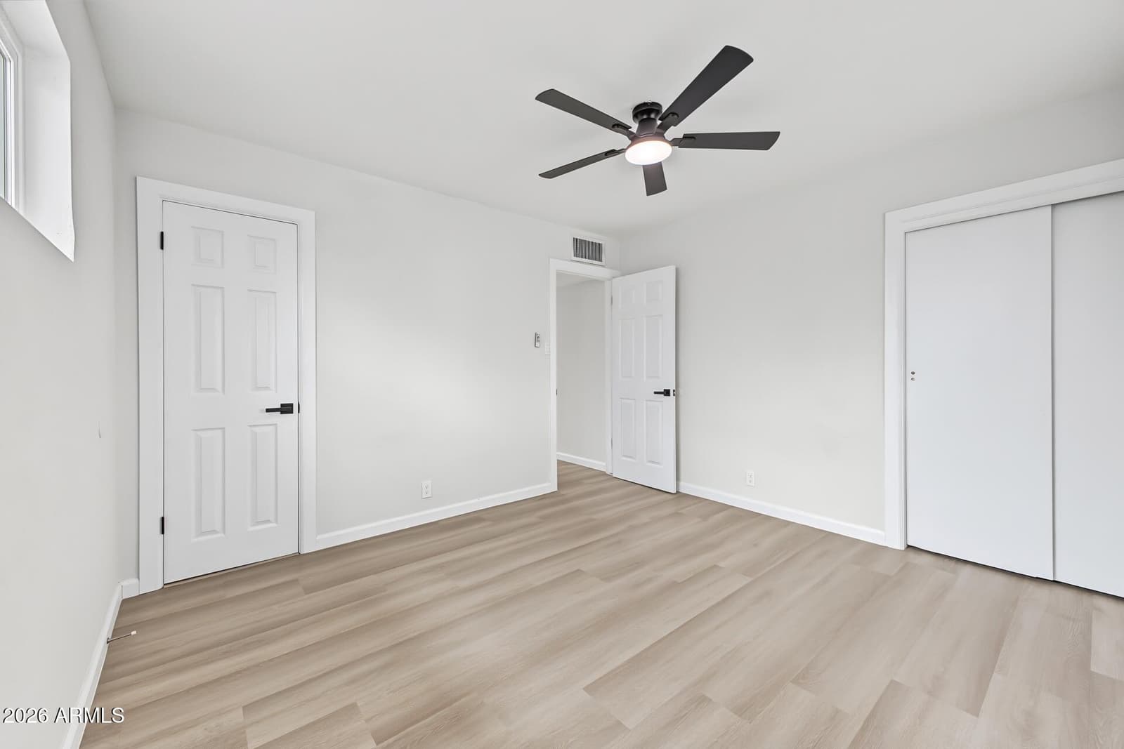 4332 W Crittenden Lane, Phoenix, AZ 85031 — photo 12 of 21