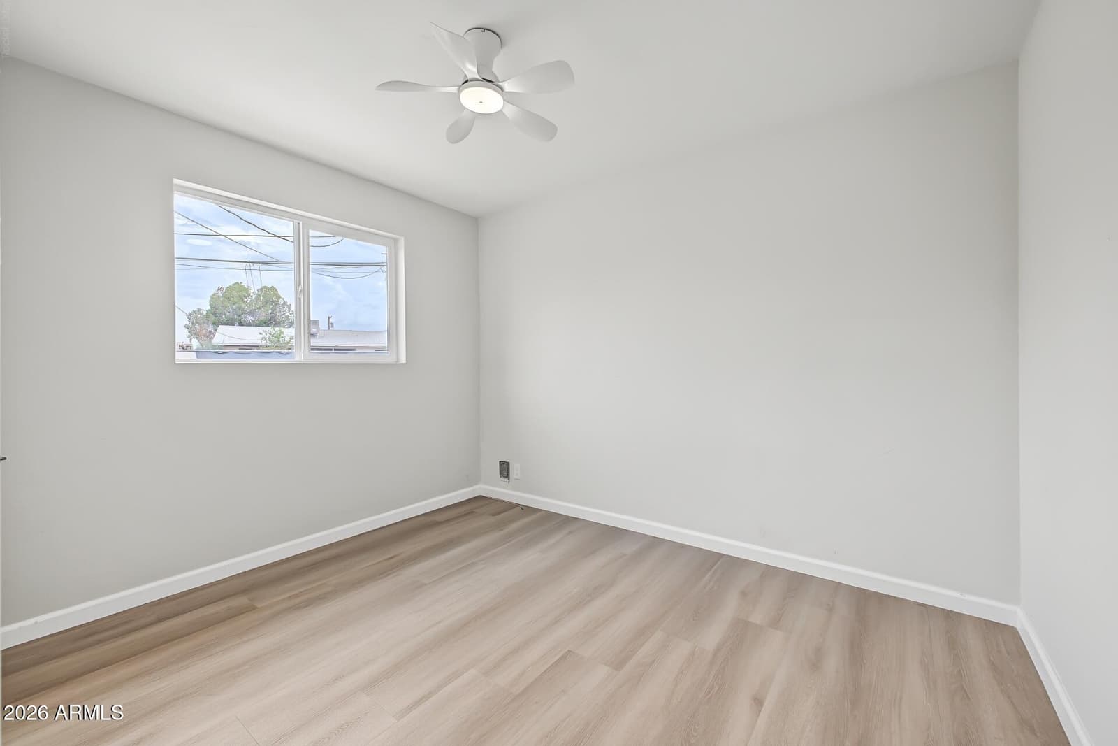 4332 W Crittenden Lane, Phoenix, AZ 85031 — photo 17 of 21