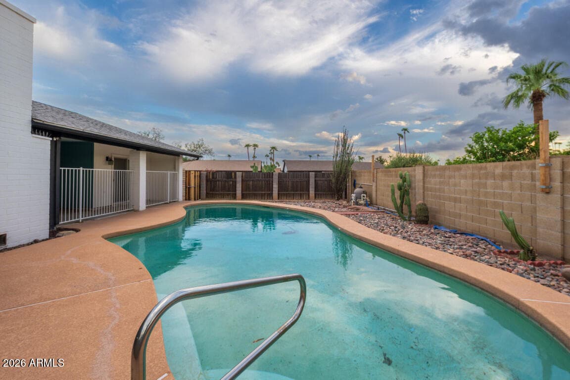 8334 N 57th Drive, Glendale, AZ 85302 — photo 41 of 53