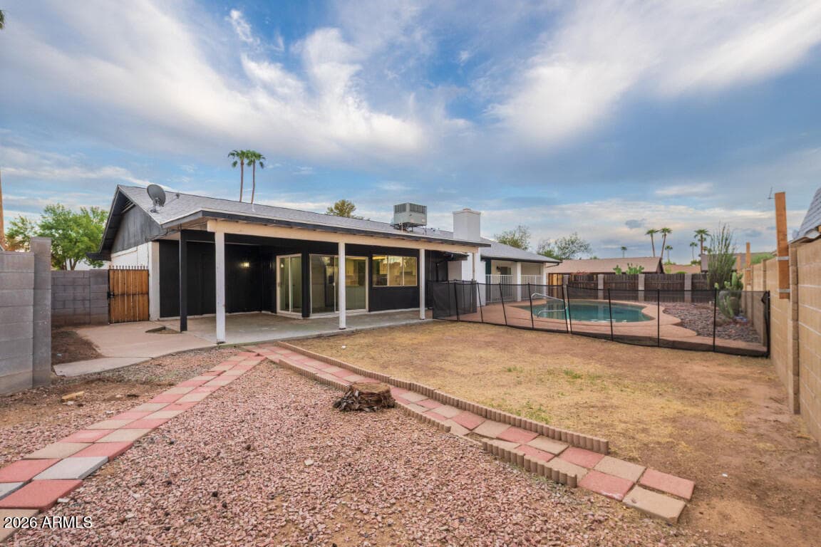 8334 N 57th Drive, Glendale, AZ 85302 — photo 42 of 53