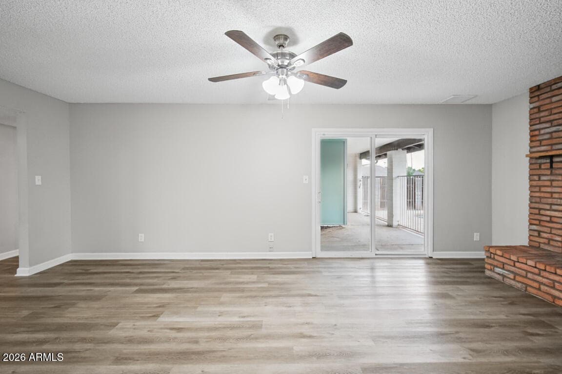 8334 N 57th Drive, Glendale, AZ 85302 — photo 13 of 53