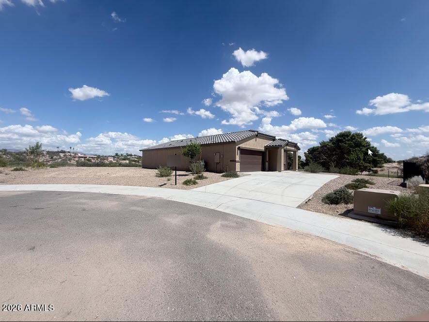 1725 FLAGAN Court, Wickenburg, AZ 85390