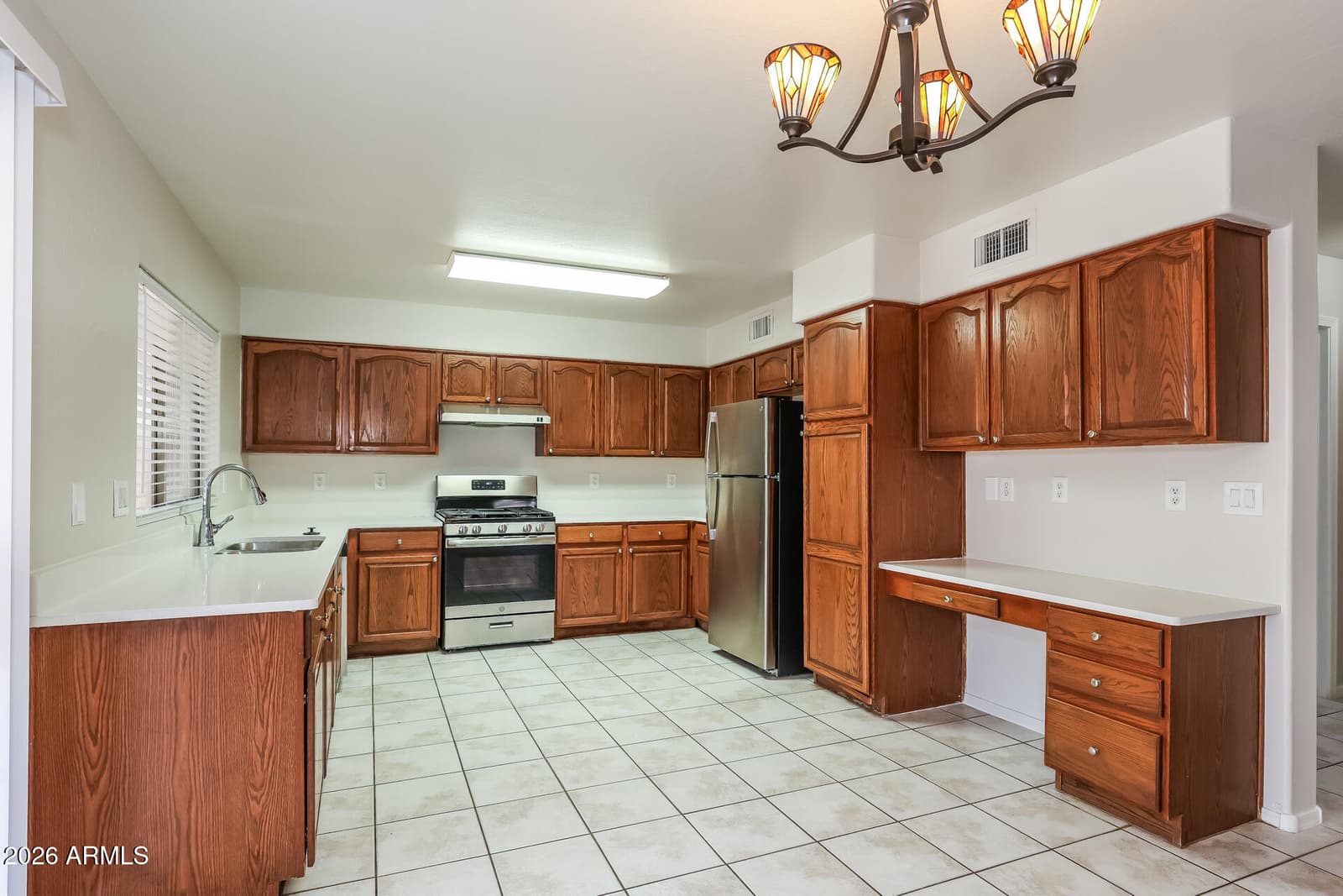 17647 N 167th Drive, Surprise, AZ 85374 — photo 9 of 27