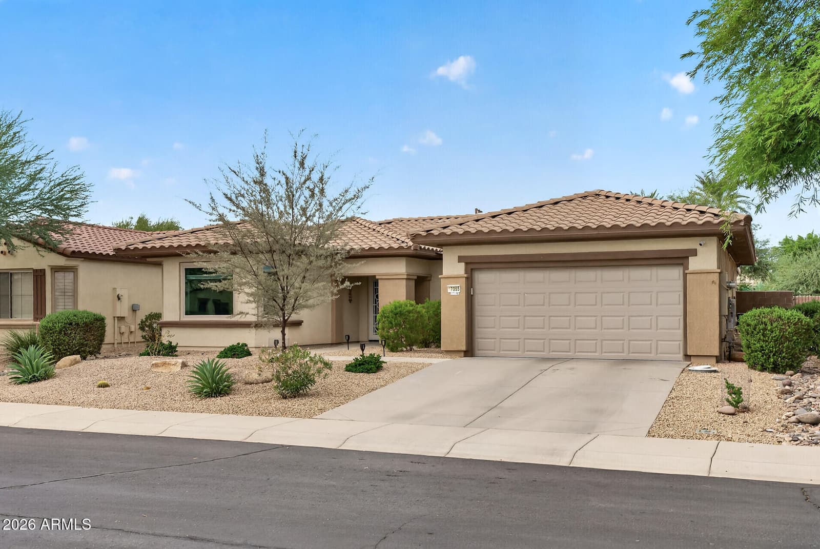 17055 W Oasis Springs Way, Surprise, AZ 85387 — photo 2 of 57