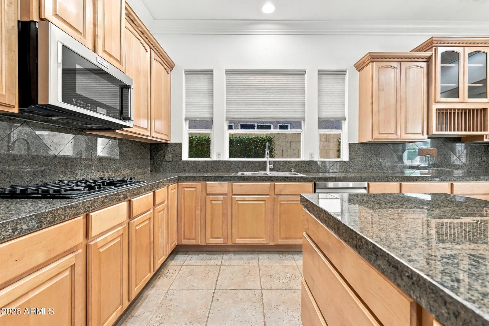 8073 W Louise Drive, Peoria, AZ 85383 — photo 15 of 65