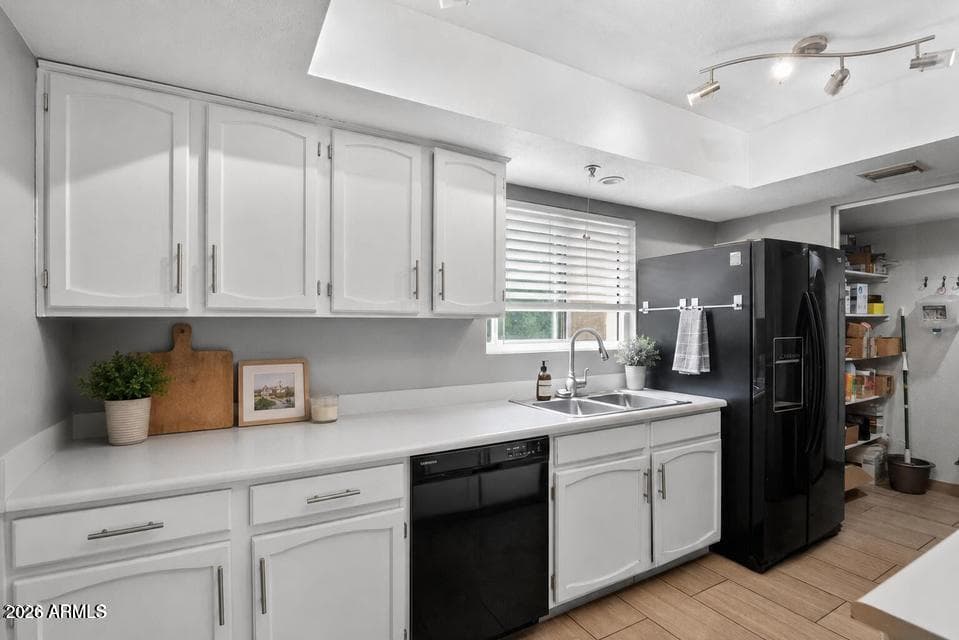3031 N Civic Center Plz Plaza 230, Scottsdale, AZ 85251 — photo 13 of 29