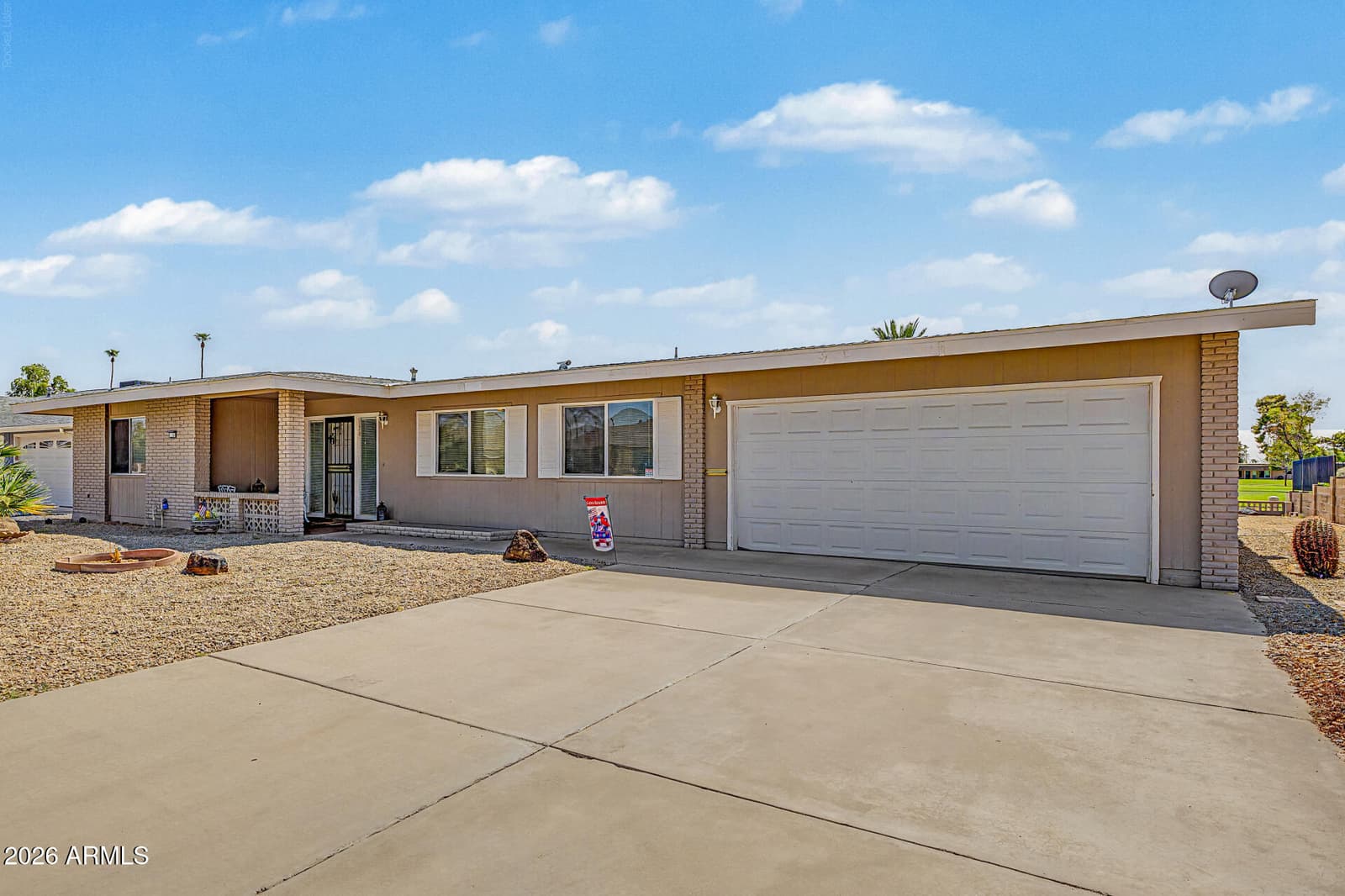 10940 W Tropicana Circle, Sun City, AZ 85351 — photo 8 of 59