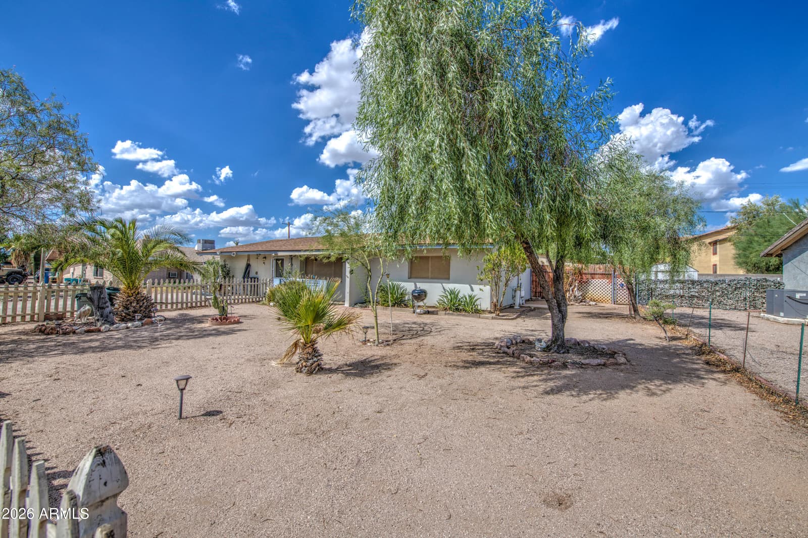 740 E Desert Avenue, Apache Junction, AZ 85119 — photo 3 of 35