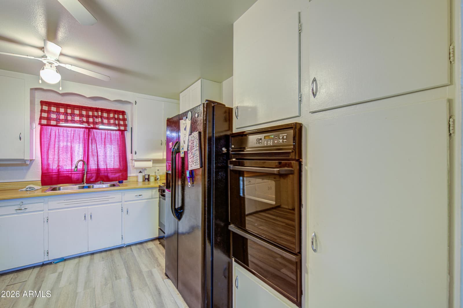 740 E Desert Avenue, Apache Junction, AZ 85119 — photo 14 of 35