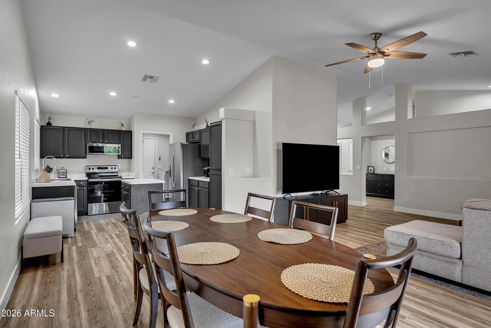 663 E Ivanhoe Street, Chandler, AZ 85225 — photo 11 of 35