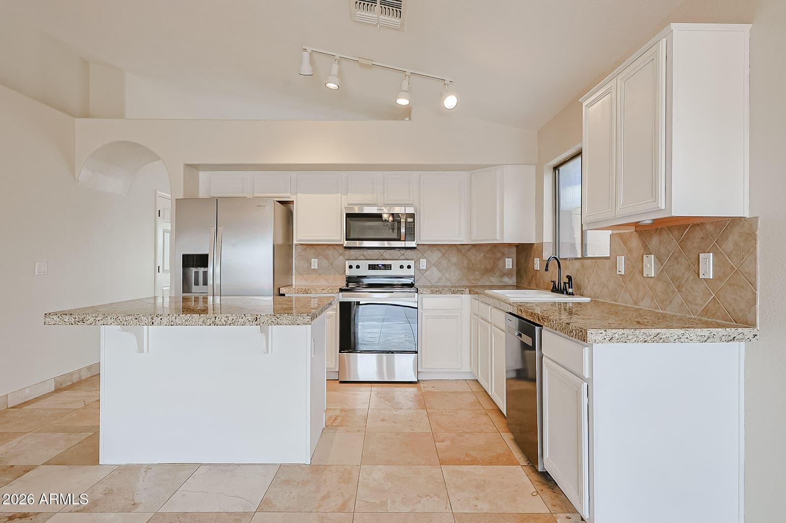 16211 W Caribbean Lane, Surprise, AZ 85379 — photo 6 of 31