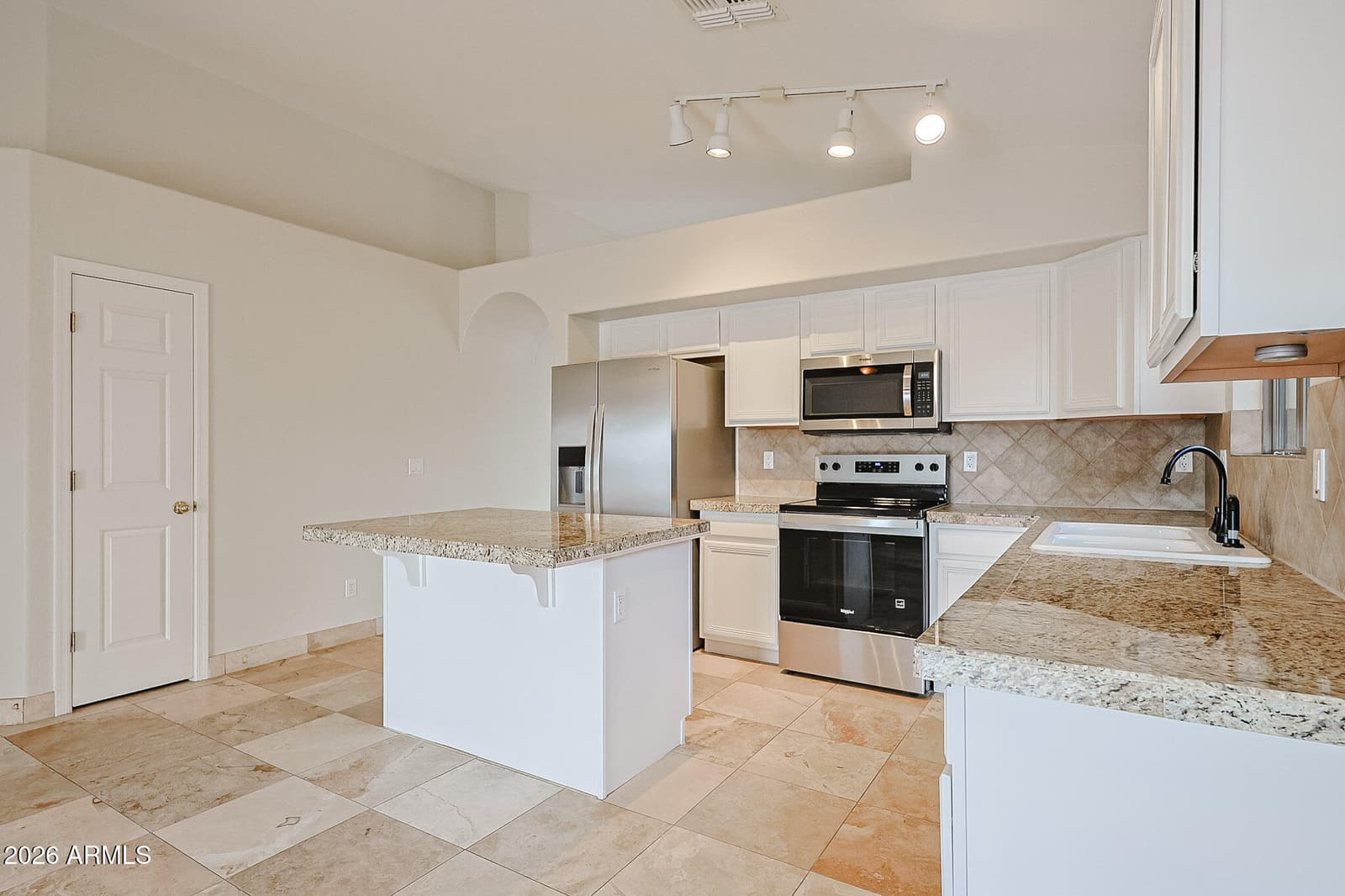 16211 W Caribbean Lane, Surprise, AZ 85379 — photo 7 of 31