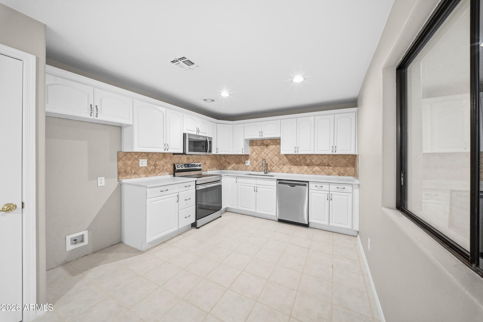 3802 N 86th Avenue, Phoenix, AZ 85037 — photo 11 of 29