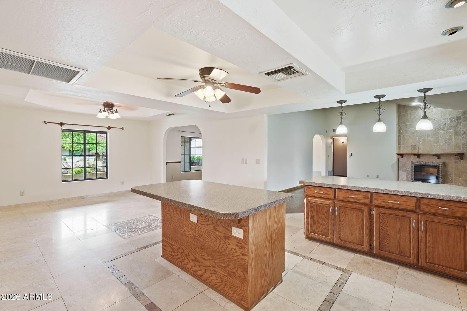 1023 E Derby Drive, Tempe, AZ 85284 — photo 13 of 34