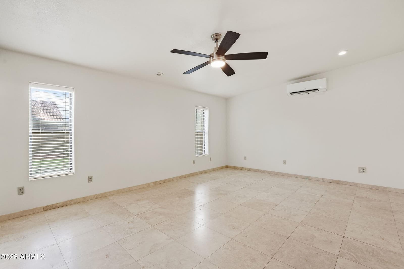 1023 E Derby Drive, Tempe, AZ 85284 — photo 5 of 34