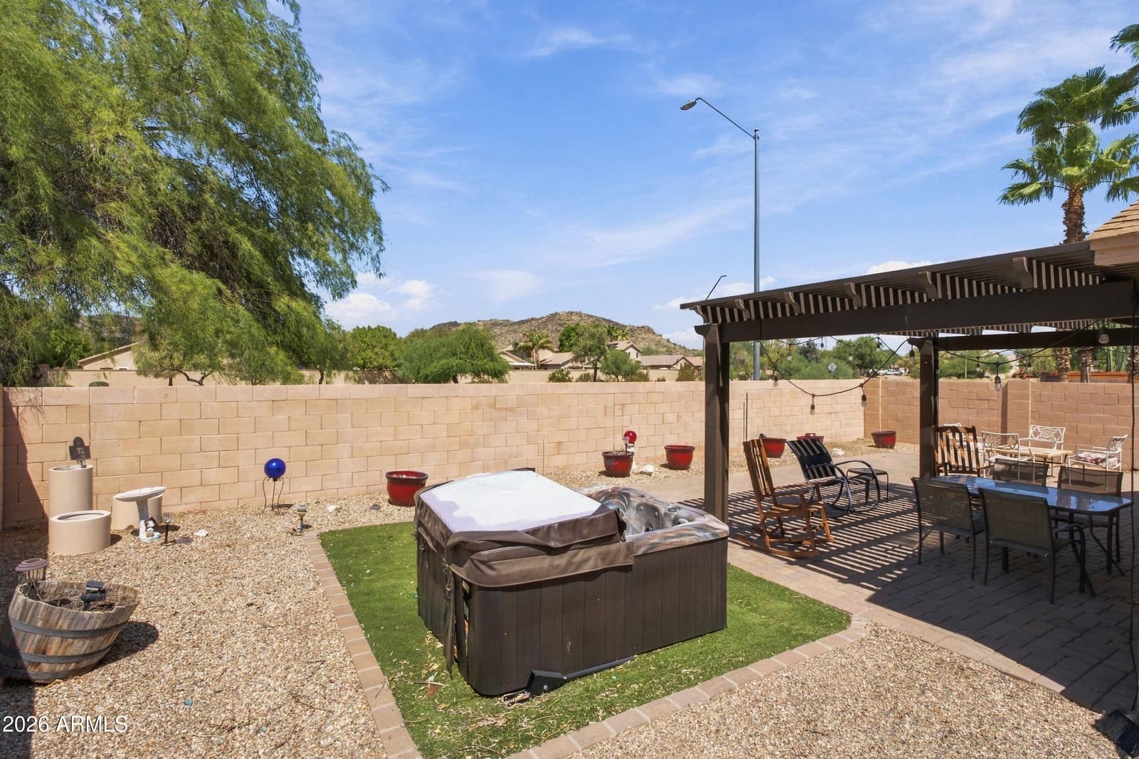 4060 W Villa Linda Drive, Glendale, AZ 85310 — photo 3 of 21