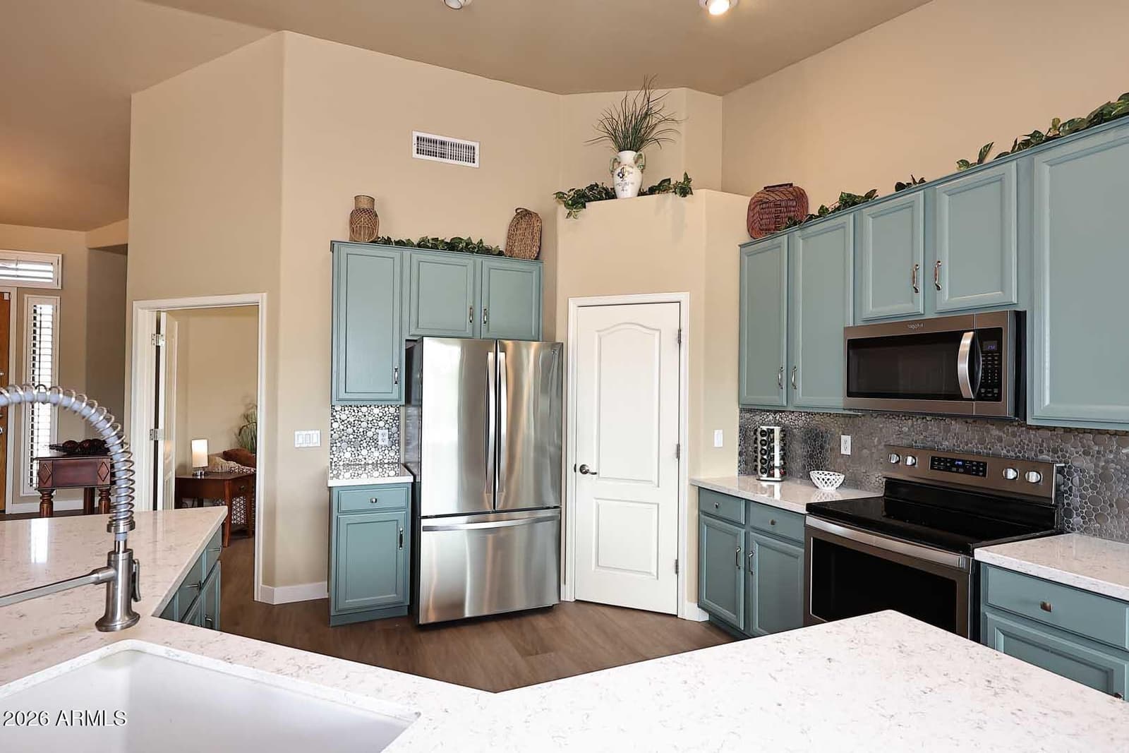17307 E Via Del Oro Drive, Fountain Hills, AZ 85268 — photo 13 of 56