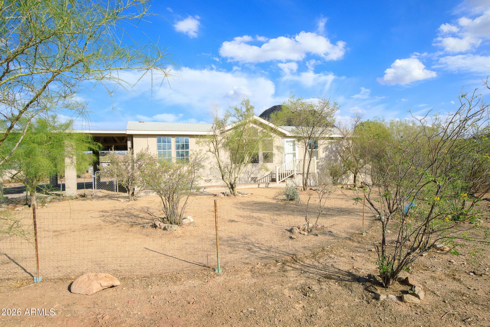47237 N MEANDER Road, New River, AZ 85087