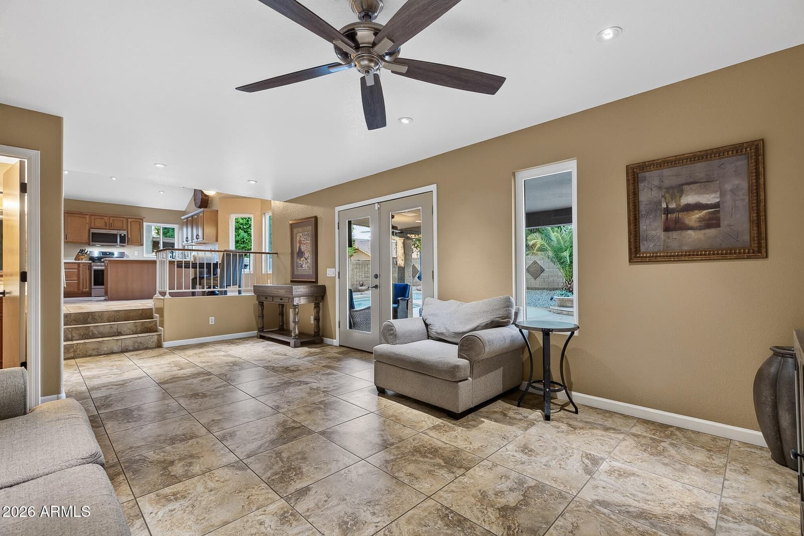 9164 W Paradise Lane, Peoria, AZ 85382 — photo 14 of 44