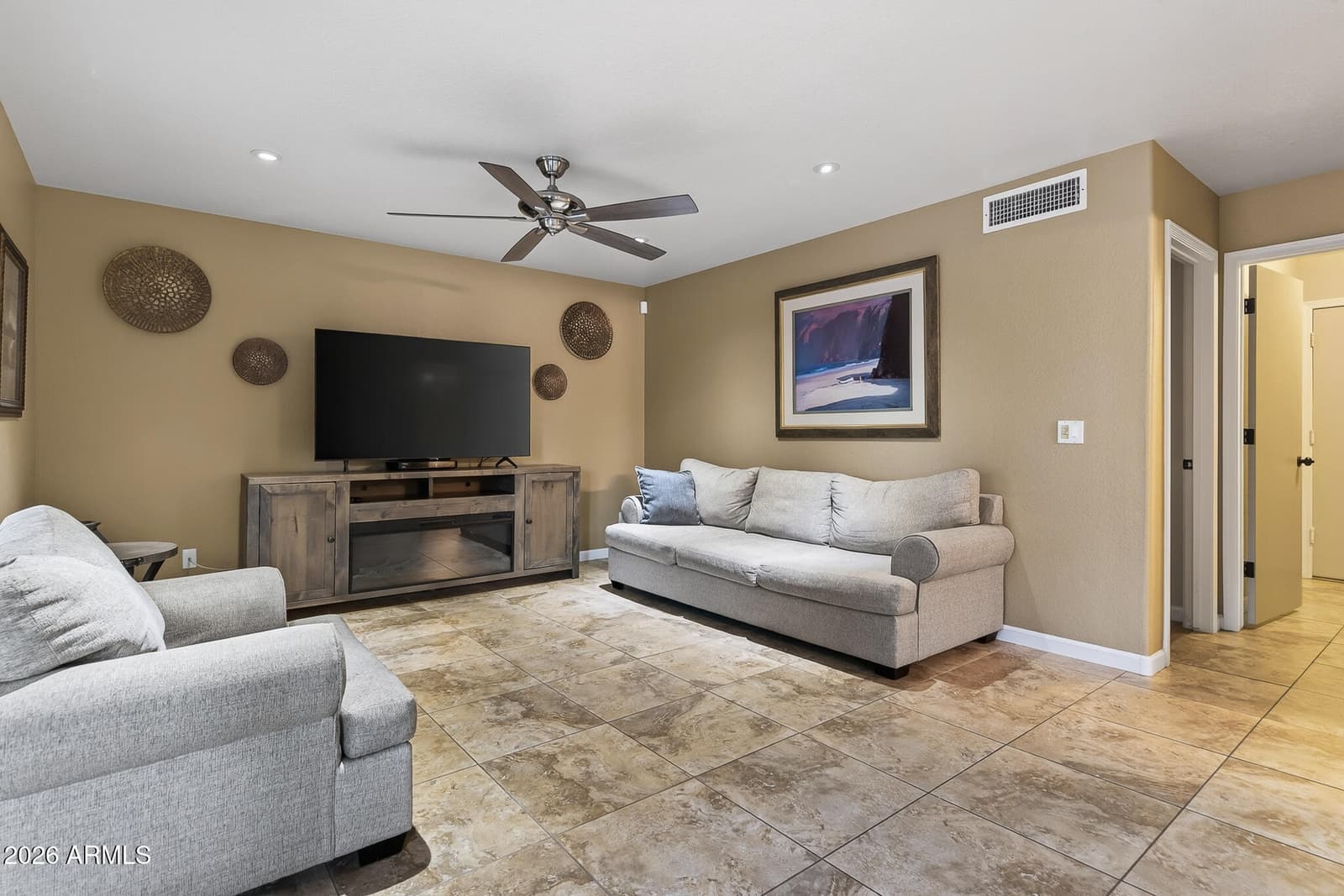9164 W Paradise Lane, Peoria, AZ 85382 — photo 16 of 44