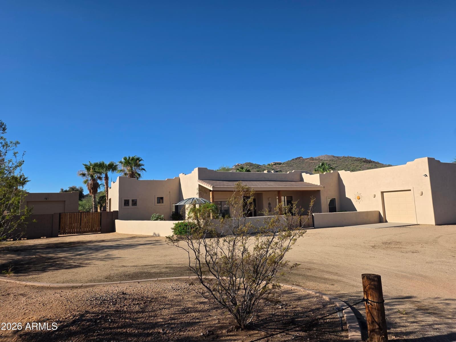 2719 W Canyon Road, Phoenix, AZ 85086