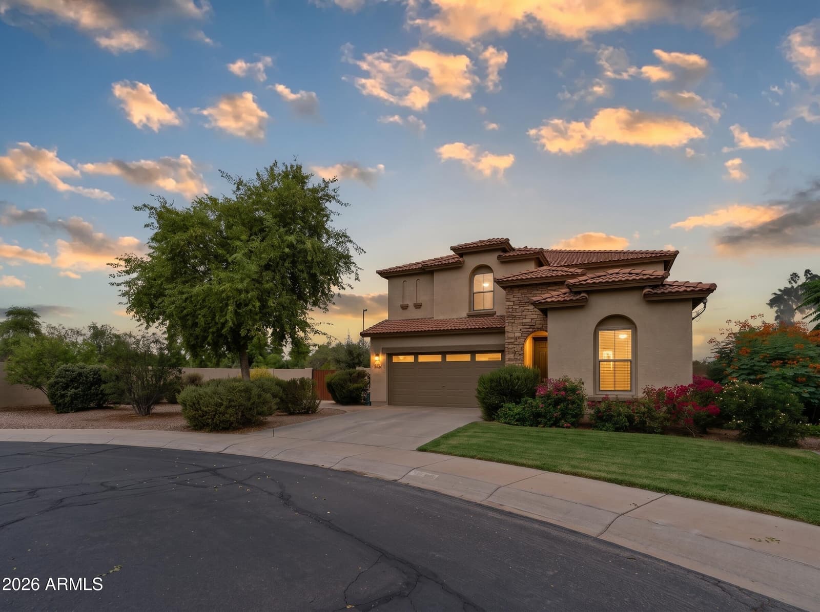 6280 S Sinova Court, Gilbert, AZ 85298 — photo 8 of 55