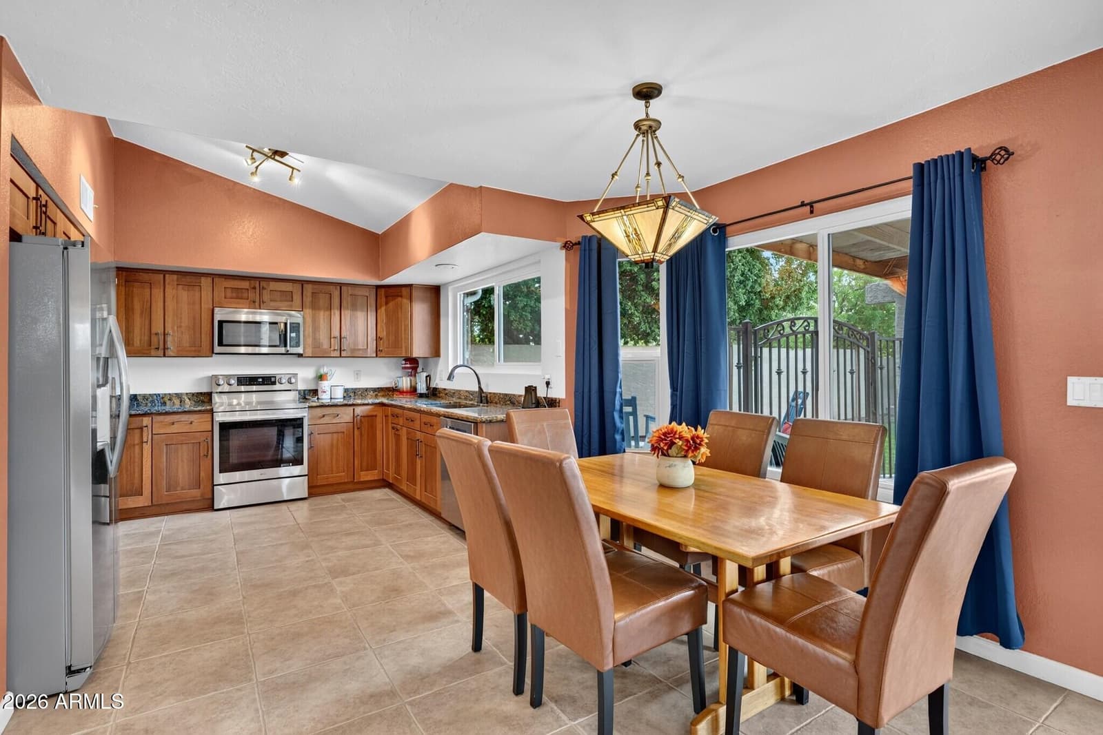 2709 E Thunderhill Place, Phoenix, AZ 85048 — photo 11 of 67