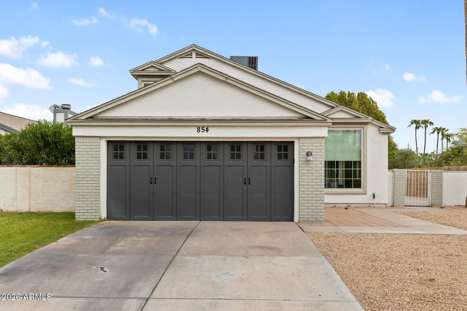 854 E MANOR Drive, Chandler, AZ 85225