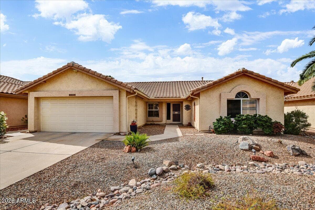 9027 W WESCOTT Drive, Peoria, AZ 85382