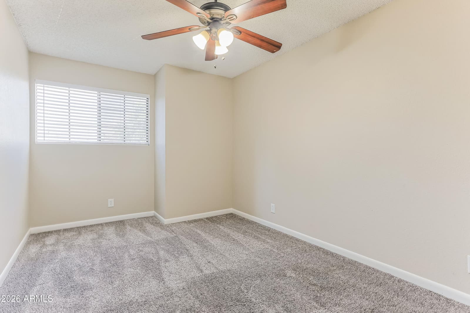 307 S Ocean Drive, Gilbert, AZ 85233 — photo 6 of 15