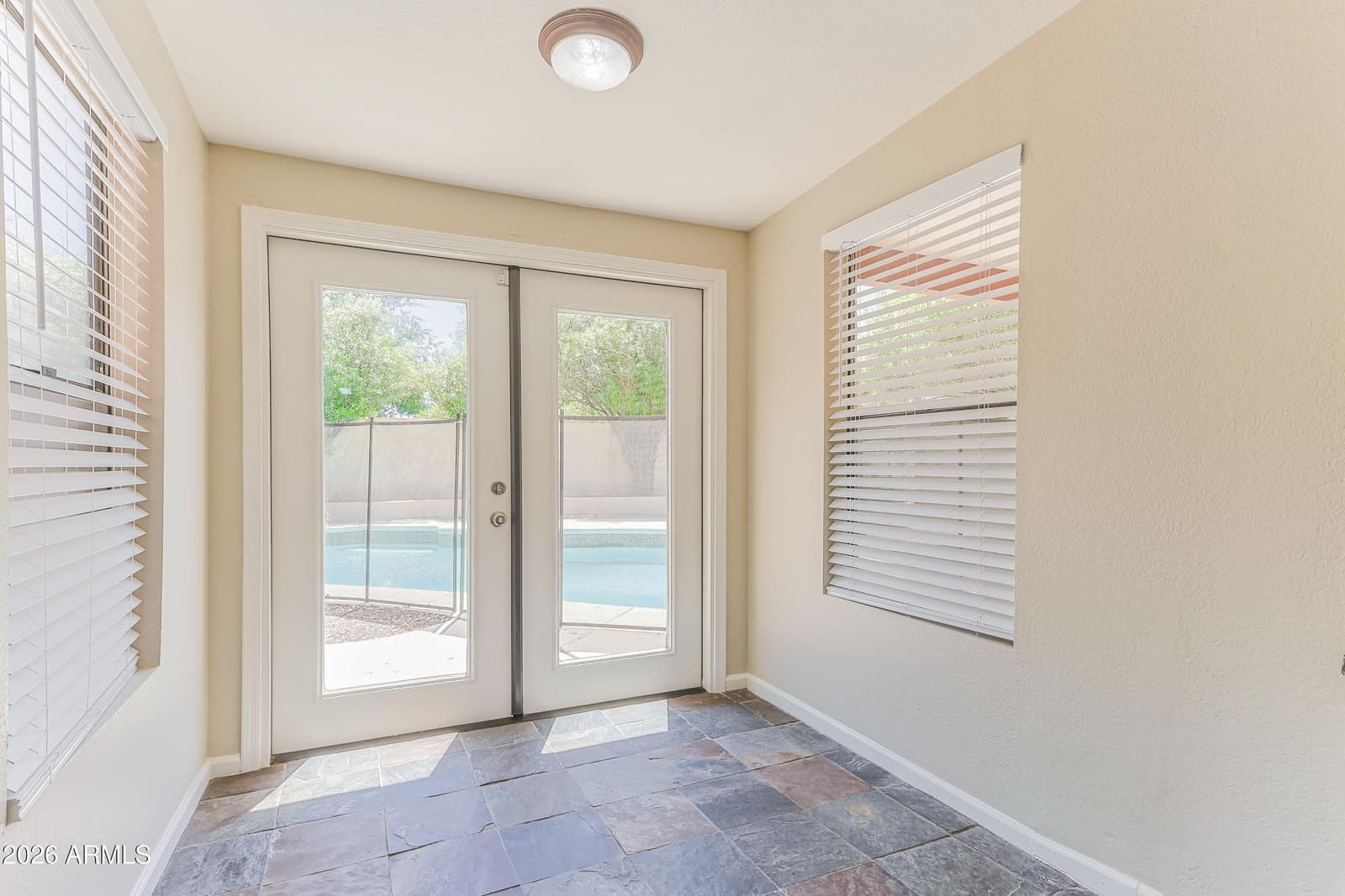 307 S Ocean Drive, Gilbert, AZ 85233 — photo 8 of 15