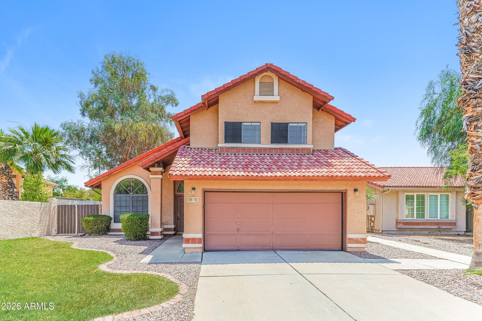 307 S OCEAN Drive, Gilbert, AZ 85233