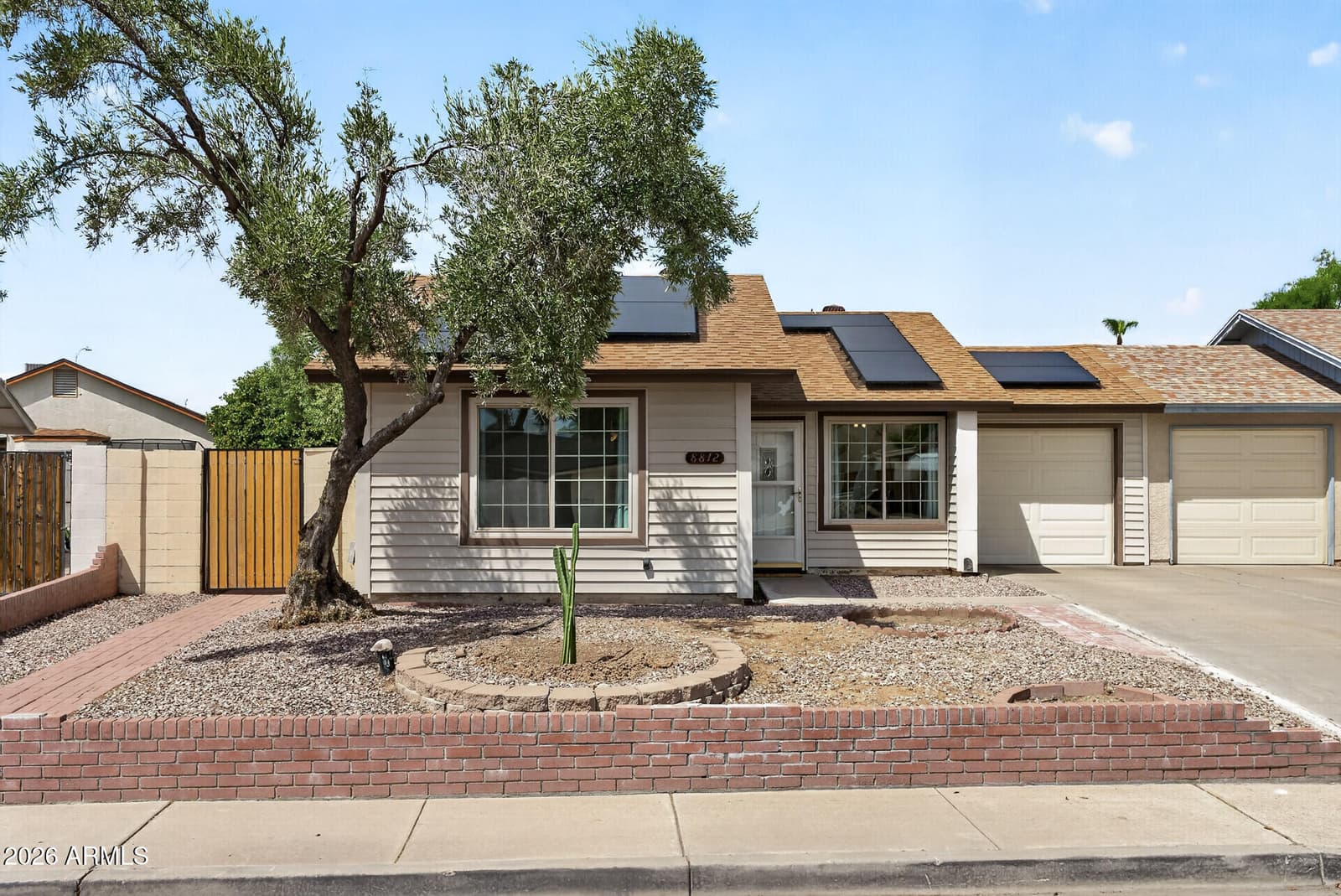 8812 W MEADOW Drive, Peoria, AZ 85382