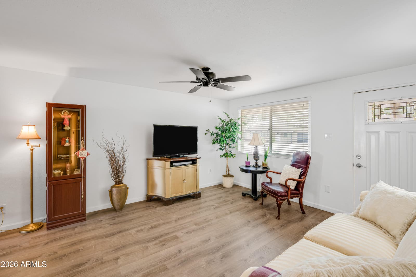 3710 E Ludlow Drive, Phoenix, AZ 85032 — photo 6 of 32
