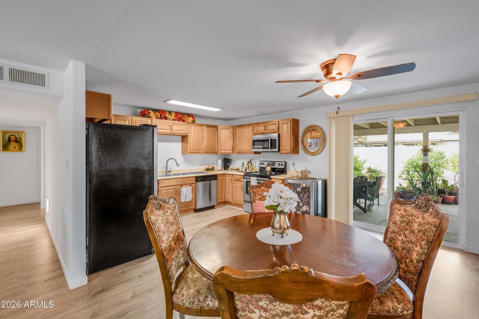 3710 E Ludlow Drive, Phoenix, AZ 85032 — photo 8 of 32