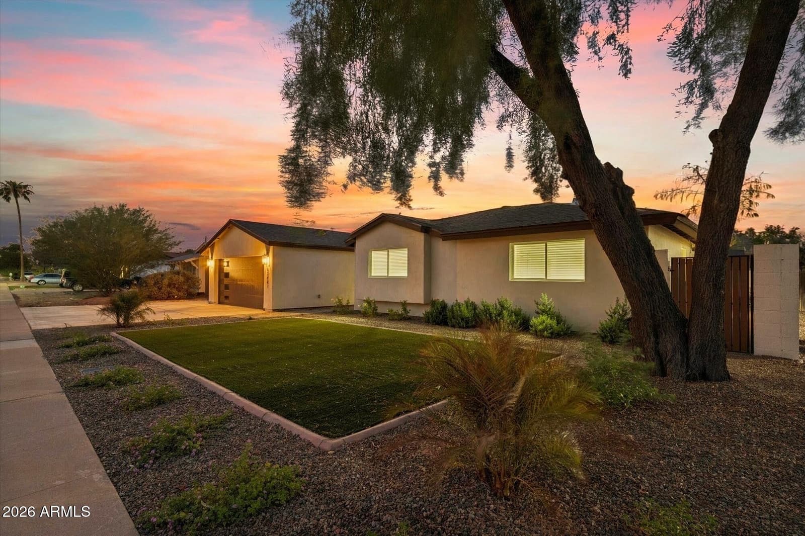 8344 E Indianola Avenue, Scottsdale, AZ 85251 — photo 3 of 28