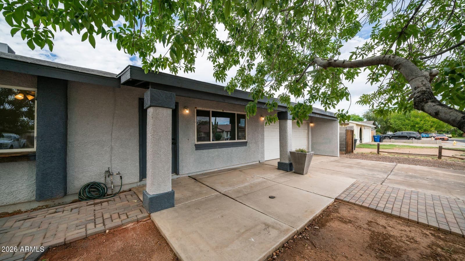 2526 E Isabella Avenue, Mesa, AZ 85204 — photo 3 of 25