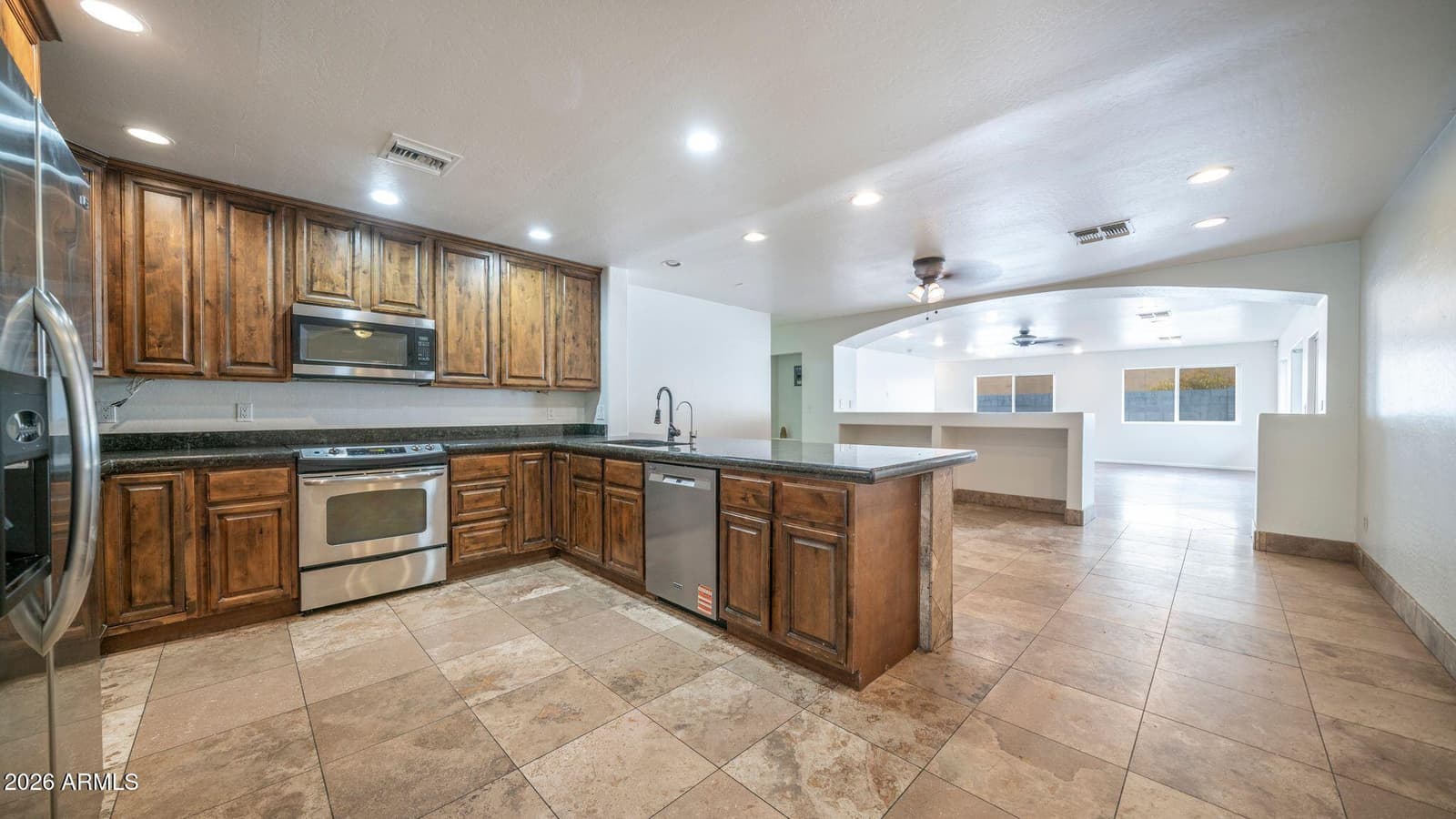 2526 E Isabella Avenue, Mesa, AZ 85204 — photo 9 of 25